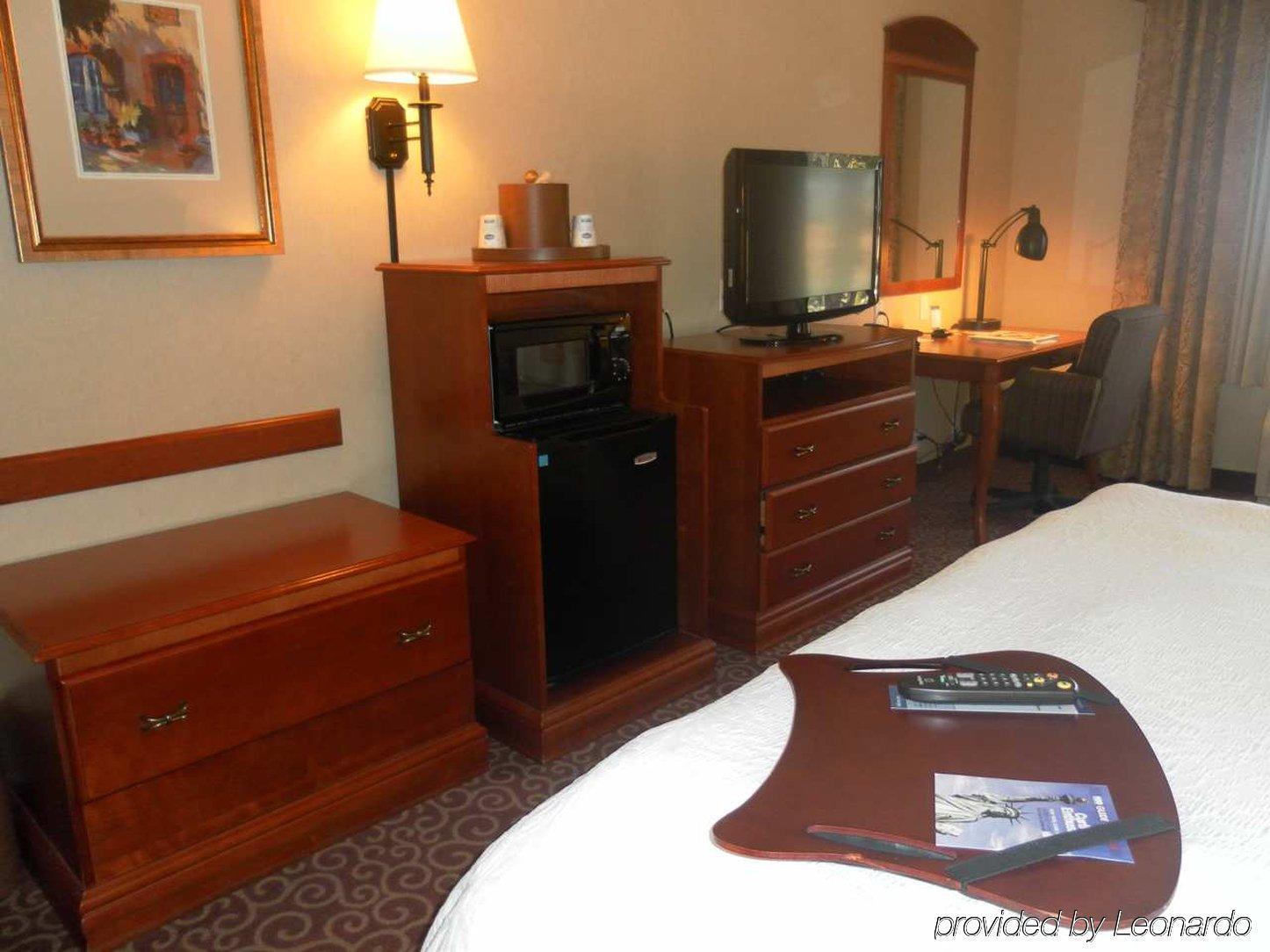 Hampton Inn & Suites By Hilton Hemet Menifee Murrieta Room photo
